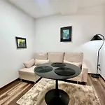 Modern Two-bedroom With Garden & Parking Sarajevo
